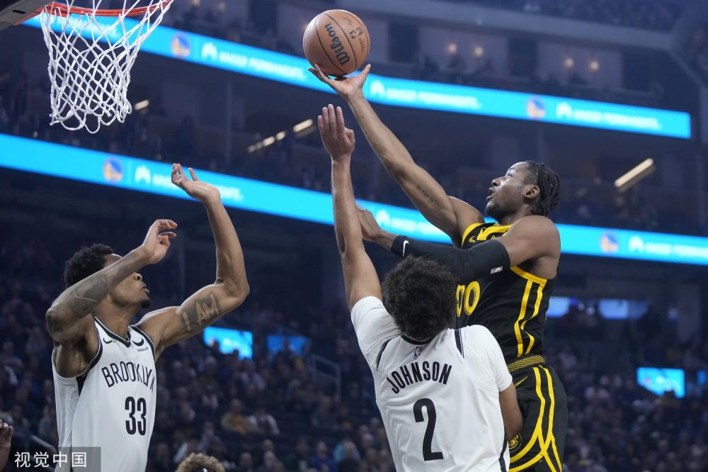 的场上表现 的场上表现